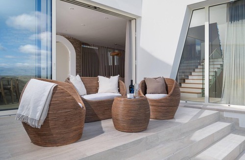 Lovinac House | Gorgeous home in Policnik with sauna