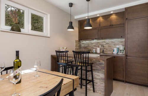 Dobrinj House | Gorgeous home in Polje