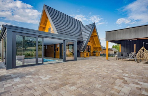 Otocac House | Gorgeous Home In Prozor With Sauna