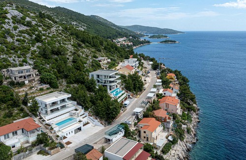 Prizba House | Gorgeous home in Prizba, Blato
