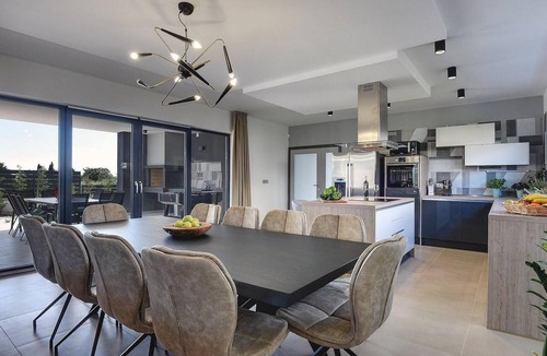 Sikici House | Gorgeous home in Pula with sauna