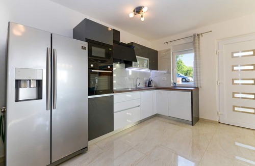 Rovanjska House | Gorgeous home in Rovanjska