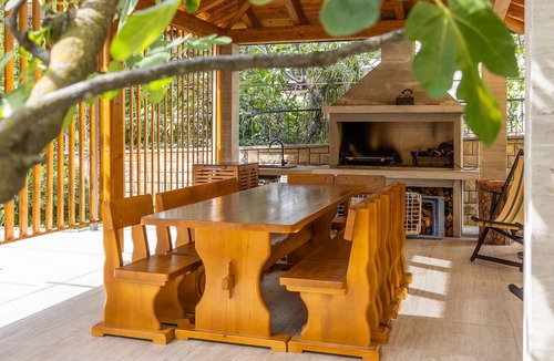 Selce House | Gorgeous home in Selce