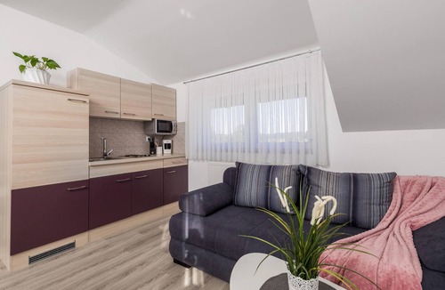 Slunj House | Gorgeous home in Slunj