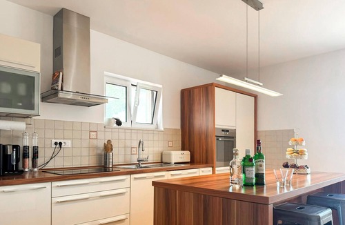 Klis House | Gorgeous home in Solin