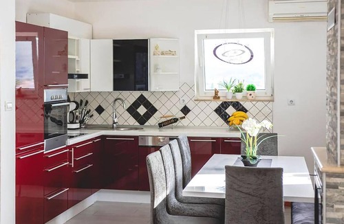 Trilj House | Gorgeous home in Trilj