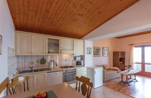 Tucepi House | Gorgeous home in Tucepi with house sea view