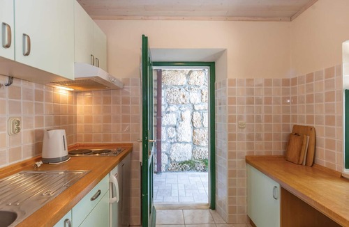 Tucepi House | Gorgeous home in Tucepi with house sea view