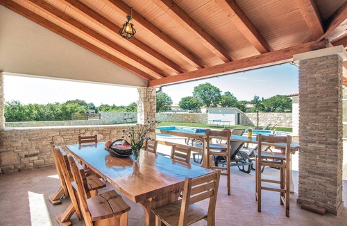 Valtura House | Gorgeous home in Valtura