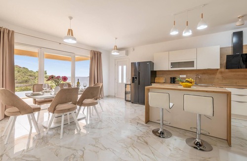 Vela Luka House | Gorgeous home in Vela Luka
