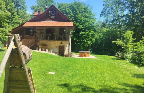 Hrib pri Hinjah Ski Chalet | Gozdna koča Studeno