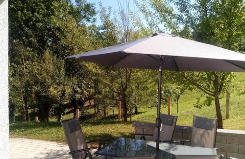 Metlika House | Grajsko