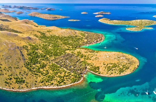 Drage Ski Chalet | Green Camp Croatia