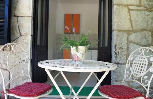 Polace Apartment | Guest House Busurelo - Studio with Sea View