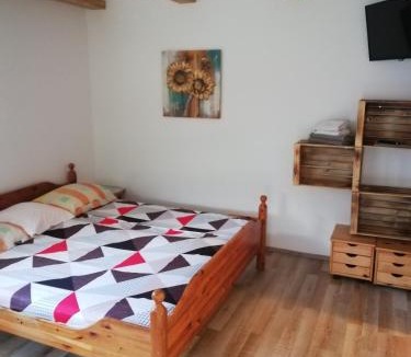 Skofja Loka House | Guest House Kveder