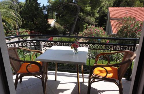 Bol House | Guesthouse Apartment Božica