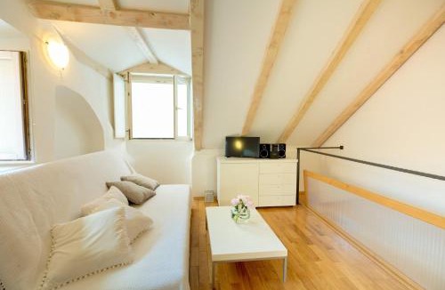 Dubrovnik Old Town Apartment | Hedera Estate Hedera A11 - Breakfast included
