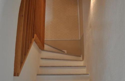 Ajdovscina House | Hiša Manira