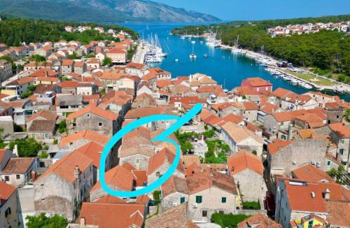 Stari Grad Apartment | "Historic Stone Loft" - ZF Stari Grad