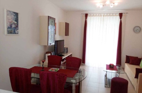 Valbandon Apartment | Holiday apartment 300 m from the sea