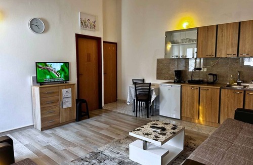 Katoro Apartment | Holiday apartment Close to the sea, cafes and restaurants
