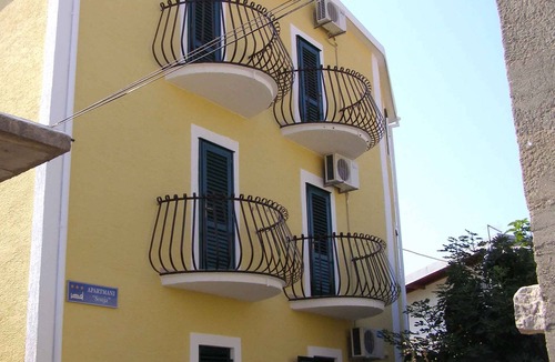 Kukljica Apartment | Holiday apartment only 35 m to the Adriatic Sea