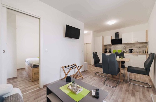 Klimno Apartment | Holiday apartment Sara with sea views and pool and large terrace