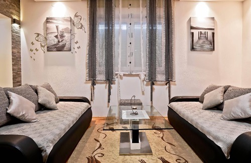 Sikici Apartment | Holiday apartment Sikici for 1 - 8 persons with 3 bedrooms - Row house