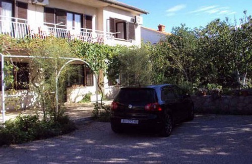 Municipality of Omisalj Apartment | Holiday apartment with air conditioning and Internet