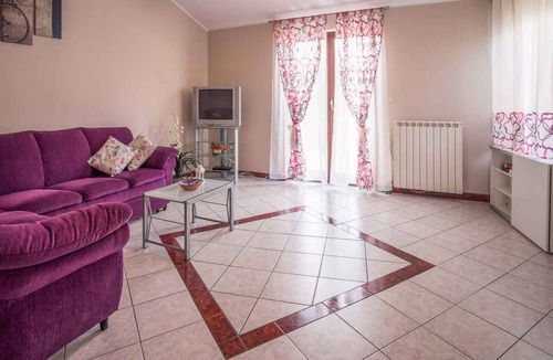 Vrbnik Apartment | Holiday apartment with air conditioning 150 m from the Adriatic Sea