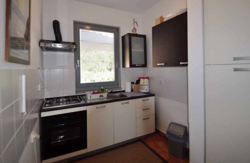 Vrbnik Apartment | Holiday apartment with air conditioning and balcony