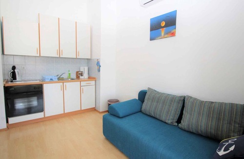 Baska Apartment | Holiday apartment with air conditioning