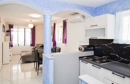 Pula Apartment | Holiday apartment with air conditioning and close to the sea