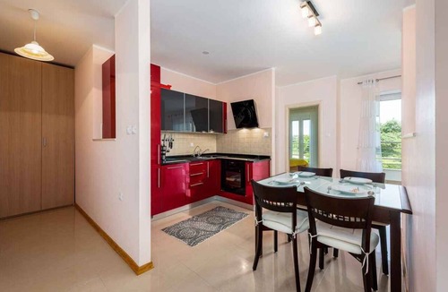 Monterol Apartment | Holiday apartment with air conditioning