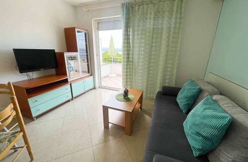Dramalj Apartment | Holiday apartment with sea view and air conditioning