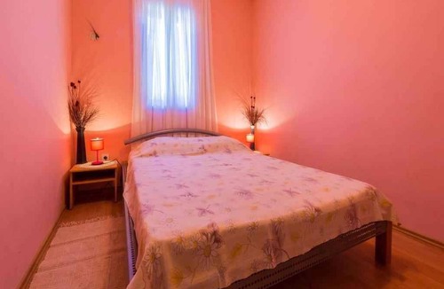 Dramalj Apartment | Holiday apartment with air conditioning and balcony