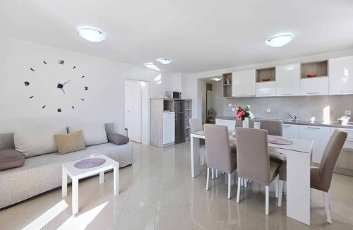 Baska Apartment | Holiday apartment with shared-use pool