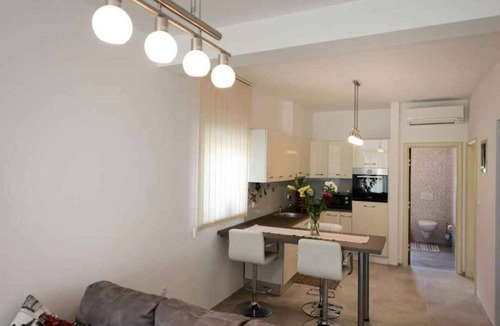 Kukci Apartment | Holiday apartment with shared pool
