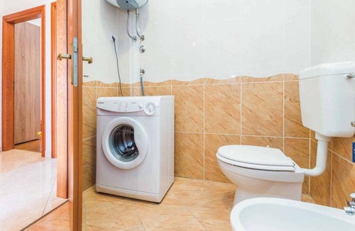 Kukci Apartment | Holiday apartment with terrace and air conditioning