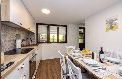 Selce Apartment | Holiday apartment with terrace