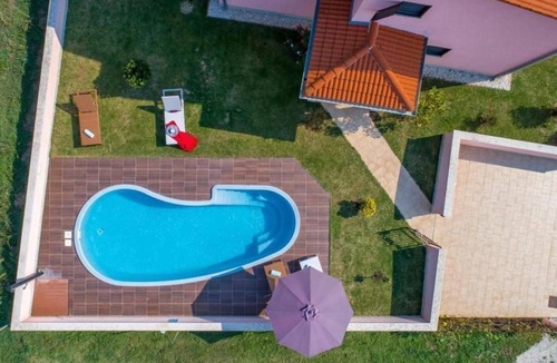 Pomer House | Holiday cottage Joy