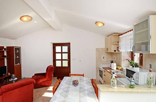 Baderna Apartment | Holiday flat with air conditioning