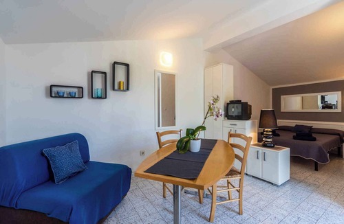 Krnica Apartment | Holiday flat with terrace