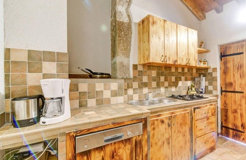 Starigrad House | Holiday Home in Starigrad with Sea View