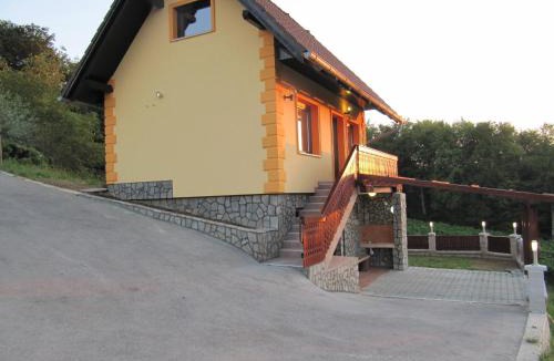 Krsko House | Holiday Home Češnovar