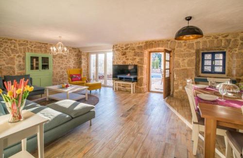 Garica House | Holiday Home 5234-1 for 11 Pers on Krk Island