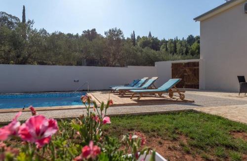 Dol House | Holiday Home Antonija