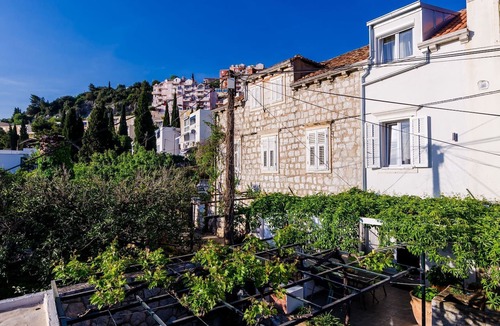 Gruz House | Holiday Home Avantgarde - Two Bedroom Holiday Home with Terrace and Sea View
