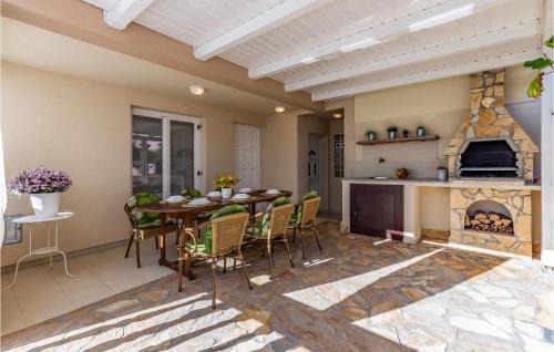 Barbariga House | Holiday Home Betiga 02