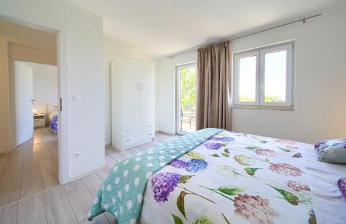 Poljica Villa | Holiday home Elena with pool